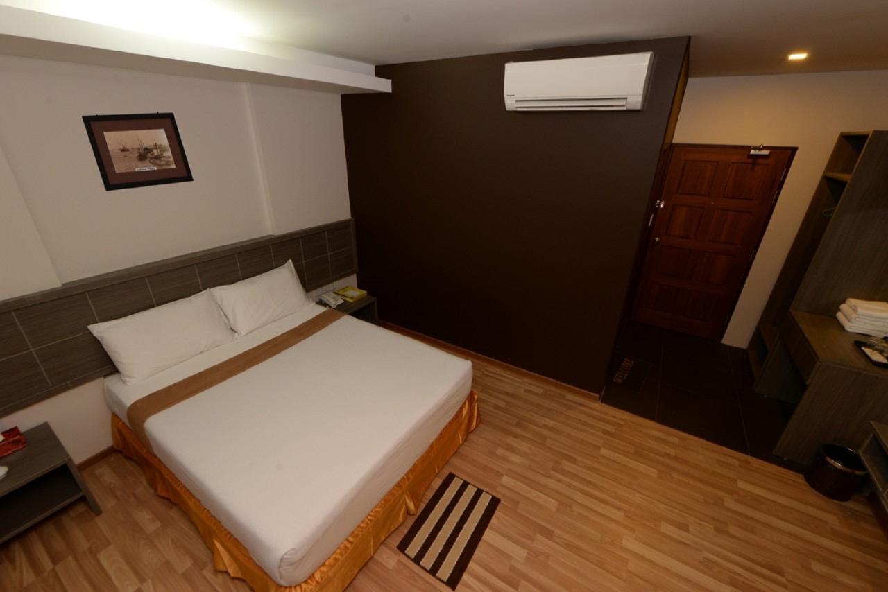 Min Nandar Garden Hotel Thanlyin Extérieur photo