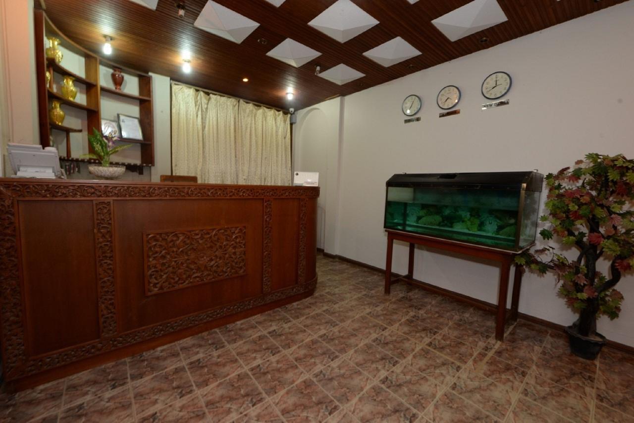 Min Nandar Garden Hotel Thanlyin Extérieur photo
