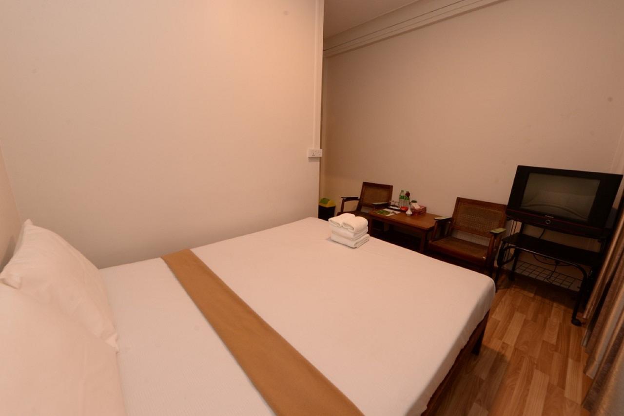 Min Nandar Garden Hotel Thanlyin Extérieur photo